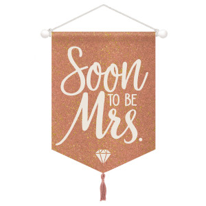 FET enseigne suspendu or soon to be mrs