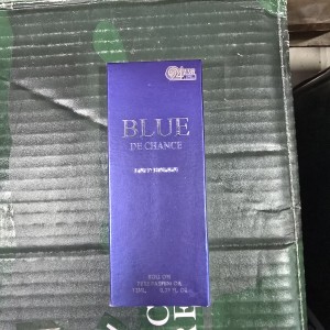 COS huile parfumée bleu de chance