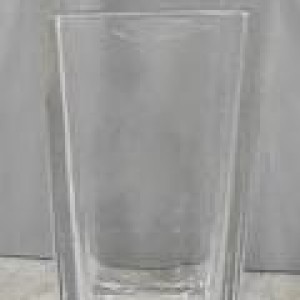ADM vase droit et fin, format compact – 8×20 cm