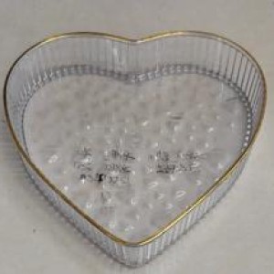 CUI 13cm assiette coeur transparent bordure dore