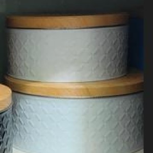 ADM boite a biscuit petit blanc avec couvercle faux bois