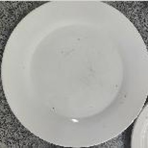 VAI assiette en ceramique 10"