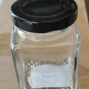 VAI petit pot couvercle noir 100ml