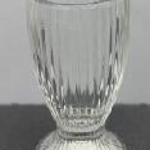 ADM verre sur pied avec strie 3,7 x 7 cm