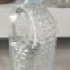 VAI bouteille en verre avec bouchon et anse