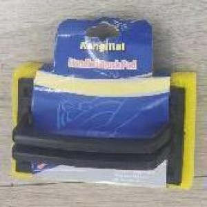 NET éponge a nettoyer avec poignée couleur assorties