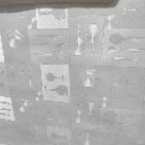 ADM nappe de plastique avec motif 2.50$ le pied r.20m
