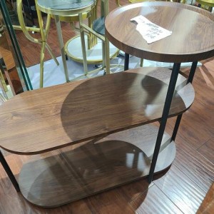 ADM table 3 niveau 67x78x34cm