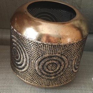 ADM  Pot de fleurs en métal doré 14.50x14.50x13.50 cm