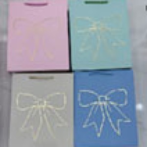 EMB sac cadeau 32 x 26 x 10 cm, 4 couleurs assorties