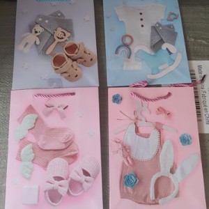 EMB sac cadeau pour bébé 24 x 18 x 8,5 cm, 4 motifs assortis