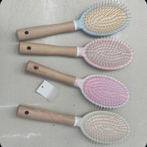 ACC brosse en plastique, couleurs assorties