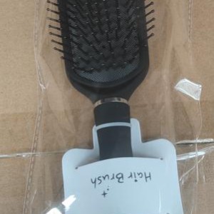 CUI brosse en plastique noir