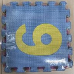 JOU tapis avec chiffre couleurs assorties