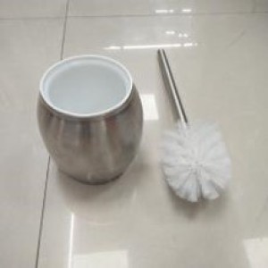 SDB brosse de toilette
