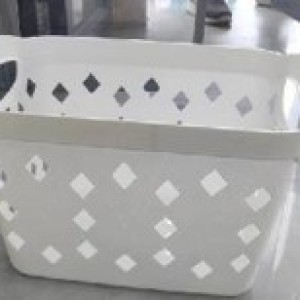 ADM panier  en plastique